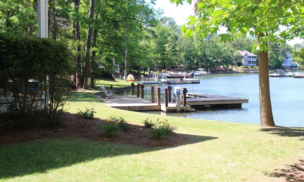 The Woods of Longleaf House | Family home on beautiful Lake Martin in a quiet cove. Great location!