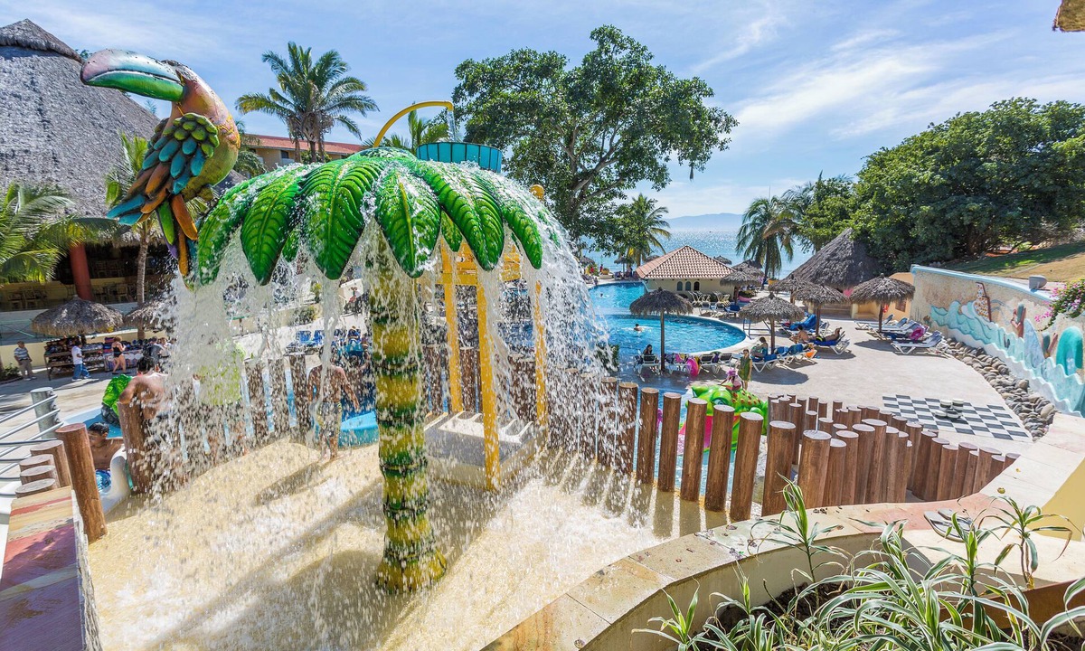 Punta de Mita Resort | Family Selection at Grand Palladium Vallarta Resort & Spa - All Inclusive