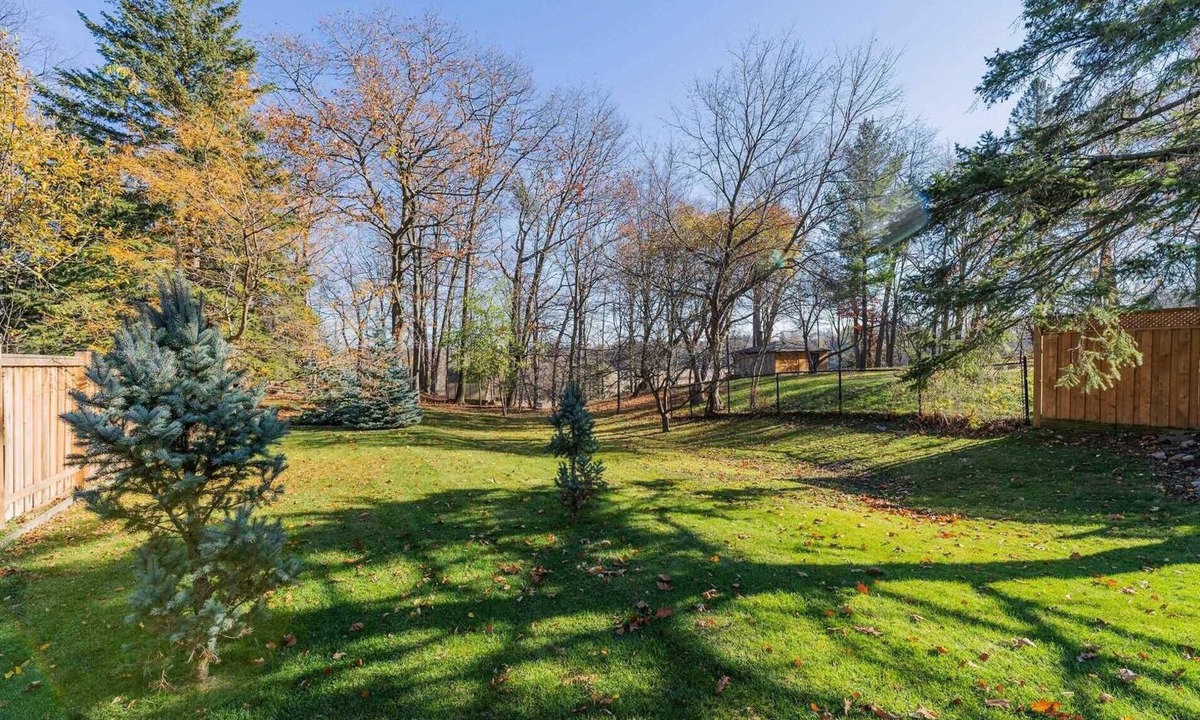 Scarborough Apartment | Family-sized lower unit w/firepit, close to great hiking trails.