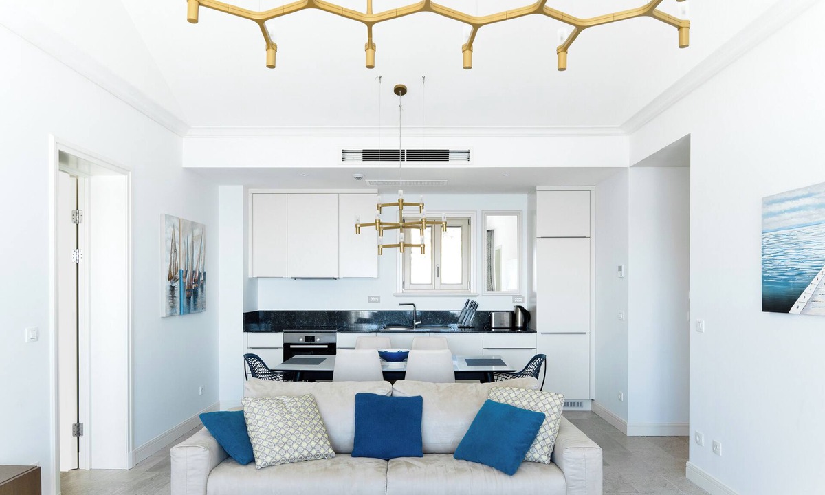 Radovici Apartment | Family three bedroom apartment with sea view in Lustica Bay
