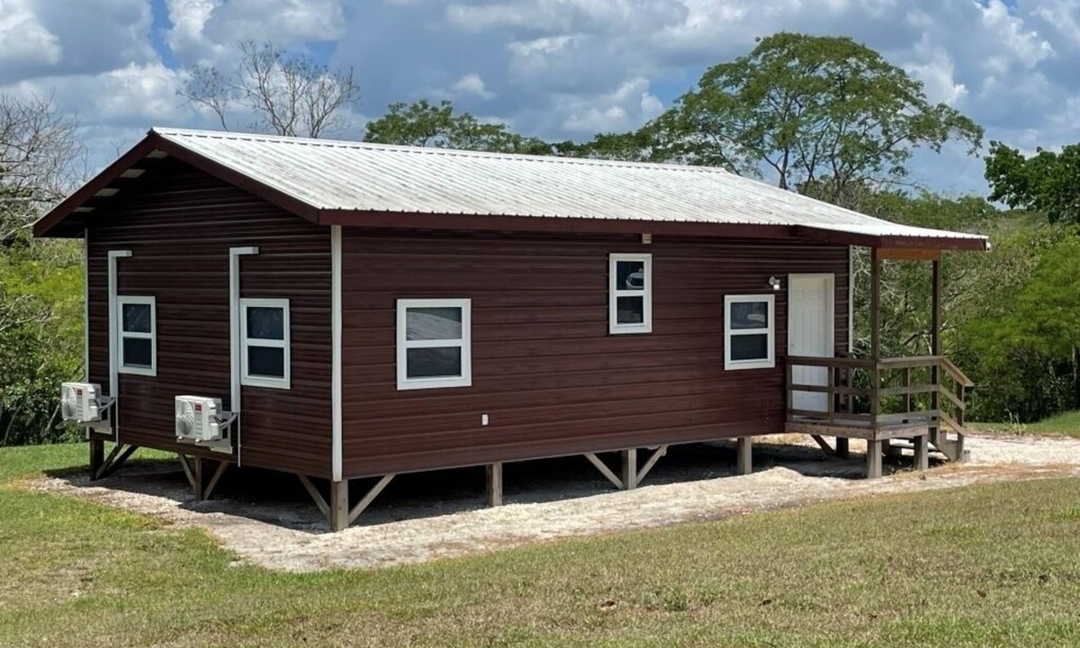 Spanish Lookout House | Fantastic 2-bedroom house with AC in charming Duckrun 2