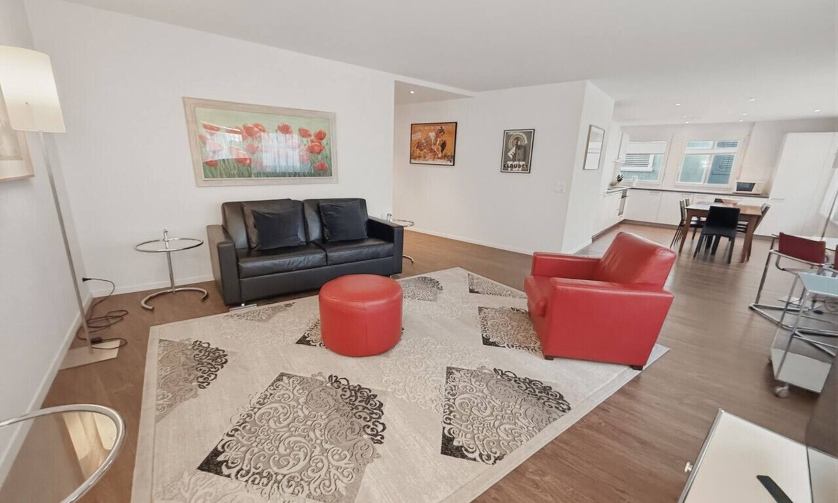 Muhlebach Apartment | Fantastic 2BR executive flat 100sqm (Mainau 6)