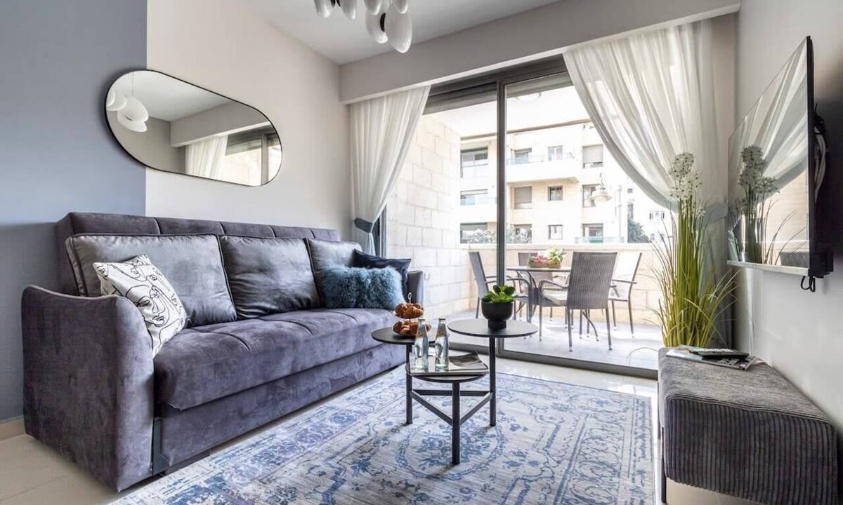 Jerusalem City Centre Condo | Fantastic 3BR Parking Terrace In City Center