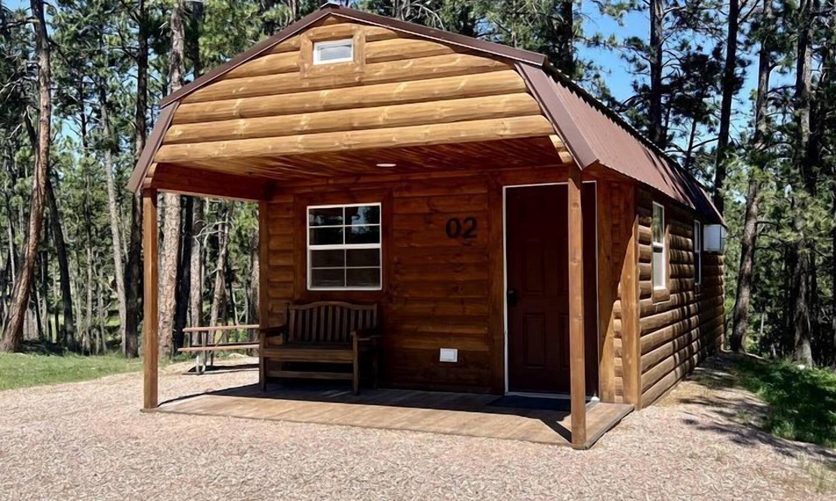 Rockerville Cabin | Fantastic Cabin Close to Stunning Hiking Trails in Rapid City, South Dakota