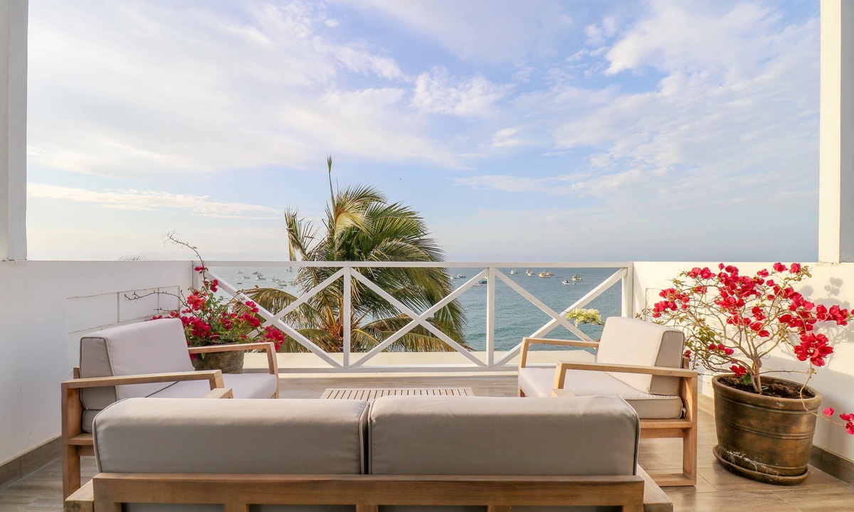 Las Pocitas Apartment | Fantastic Duplex with Spectacular Ocean View