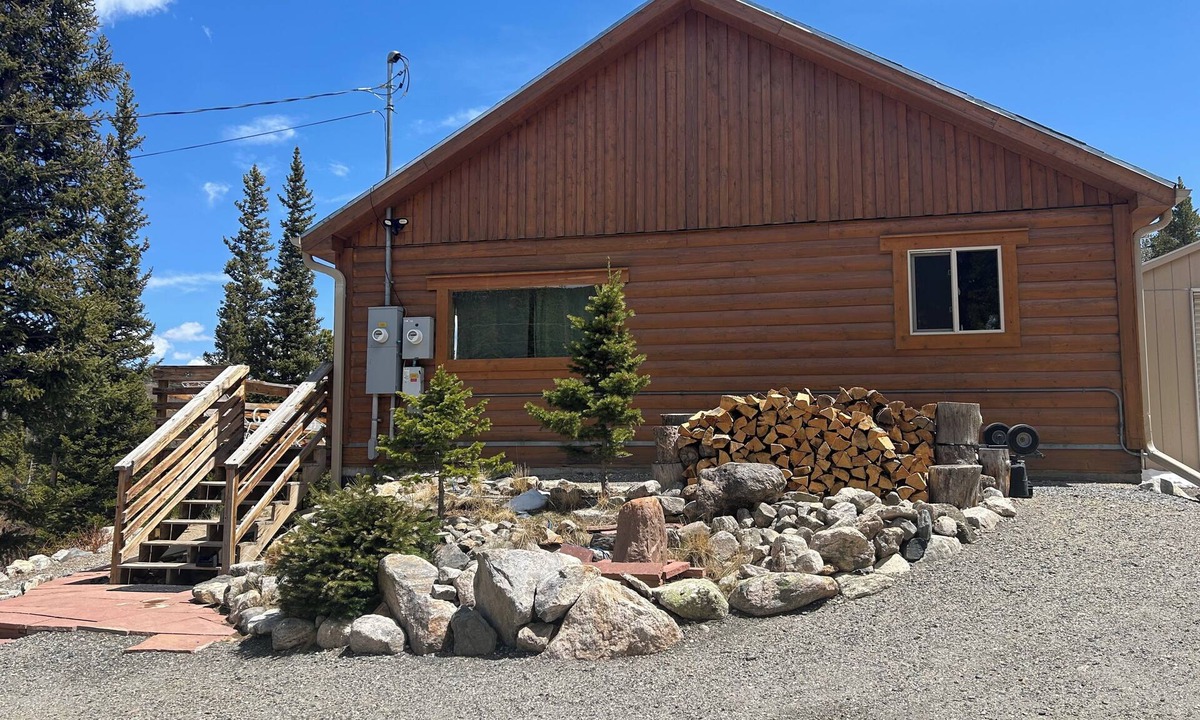 Saint Mary's House | Fantastic Mountain Home