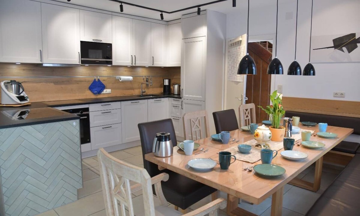 Kelheim Apartment | Fantastic vacation home (200 sqm) for up to 10 people with terrace