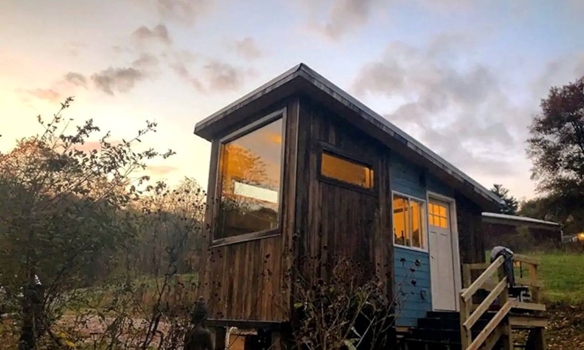 Triadelphia Cabin | Fantastic West Virginia Glamping Retreat near Oglebay Park