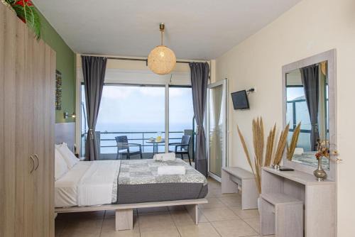 Kalamitsi Hotel | Fantastico Studios