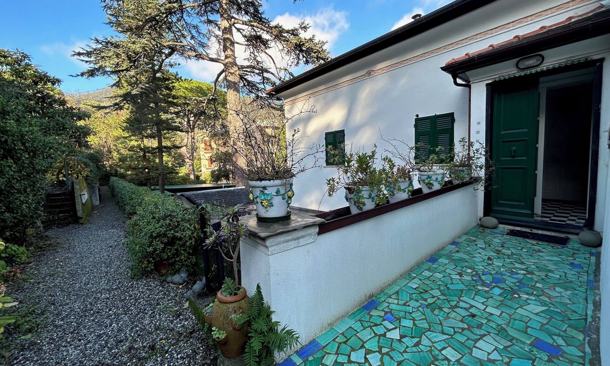 Cinque Terre Apartment | Fantattik loft - private park near the beach -.