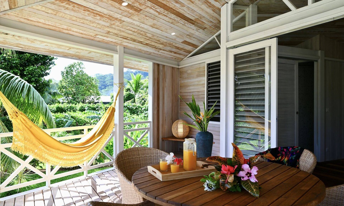 Teahupoo Hotel | FARE VAVAE