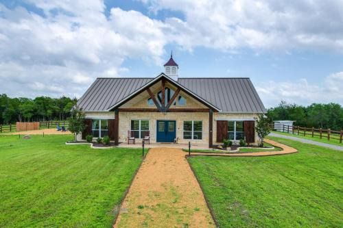 Princeton House | Farm Retreat w/Furnished Patio: 12 Mi to McKinney