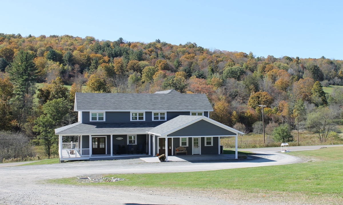Rome House | Farmhouse - Family Favorite on 220-acres