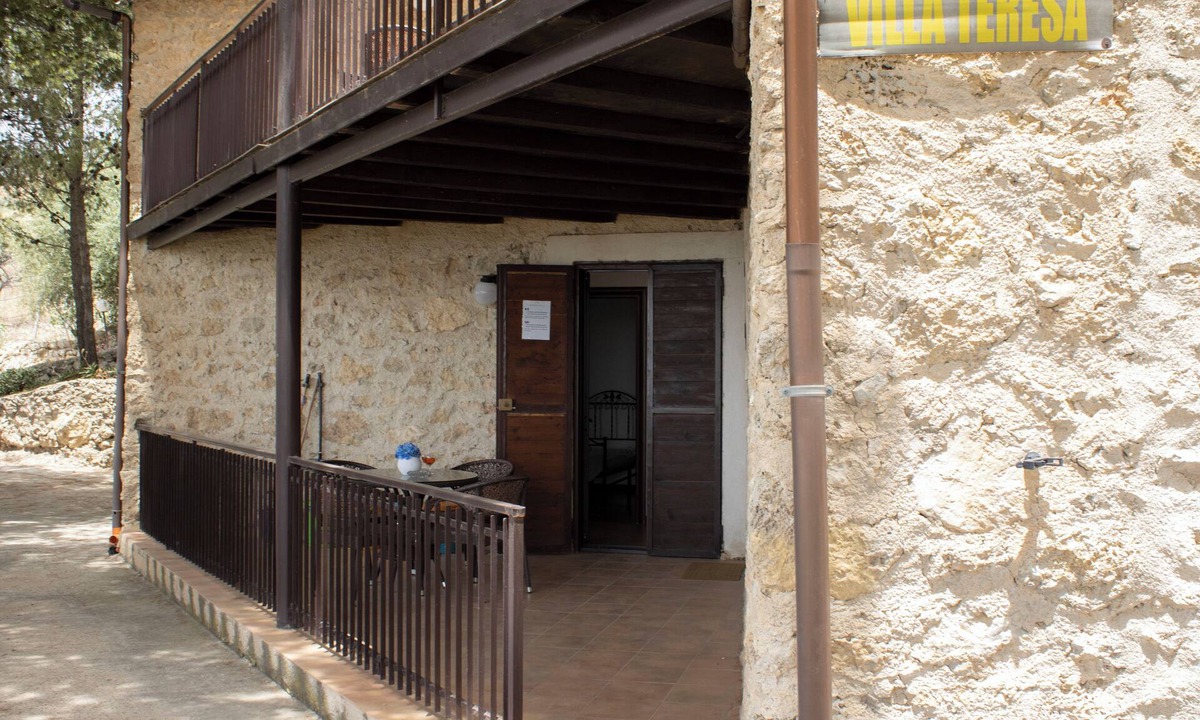 Agrigento Villa | Farmhouse villa with pool and playground - Bellajo Farmhouse