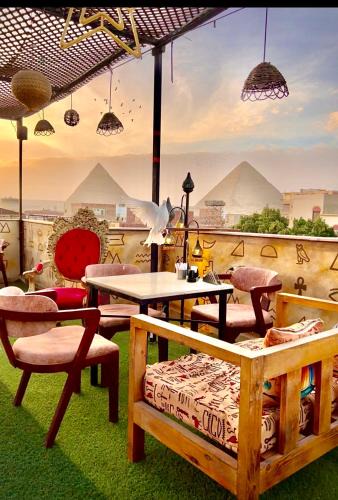 Giza Hostel | Farsha Pyramids Inn