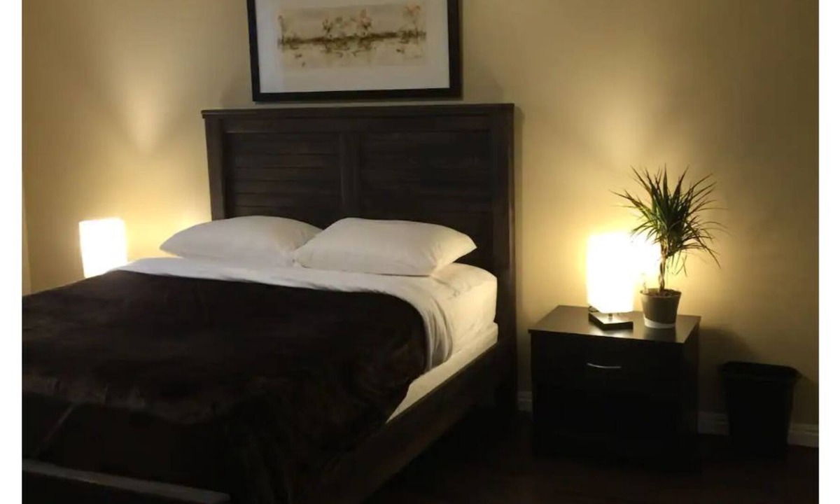 Millcreek House | Fast WIFI, Great/Cozy/Work-Remote, Comfy Q beds!