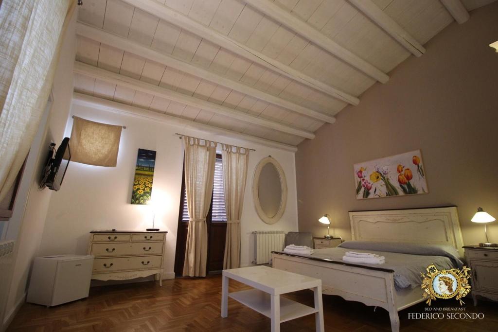 Monte di Pieta Bed & Breakfast | Federico Secondo