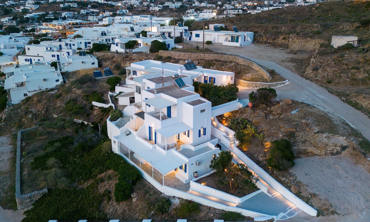 Mykonos Town House | Feel Breeze