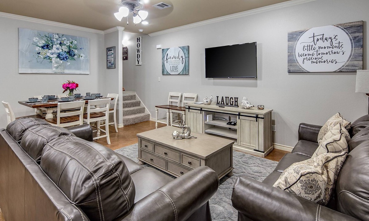 College Station House | Feels Like Home - 6 minute drive to Kyle Field