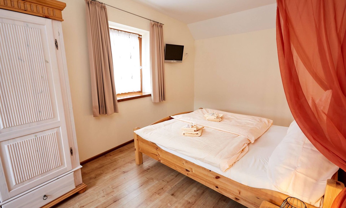Neroth Apartment | Feldmaus vacation apartment - Spa and wellness hotel on the Eifelsteig*