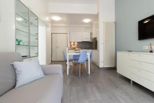 Marina Centro Apartment | Fellini Suite - Sea View