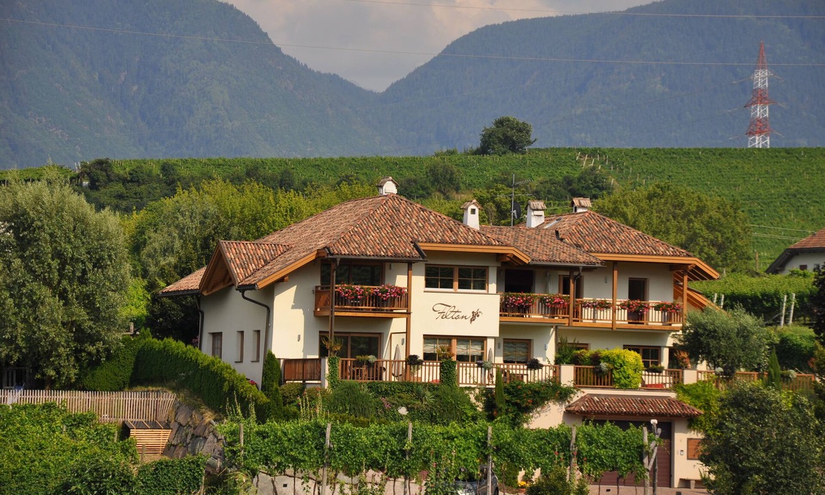 Cornaiano Apartment | Feltonhof - Holiday apartment Obst