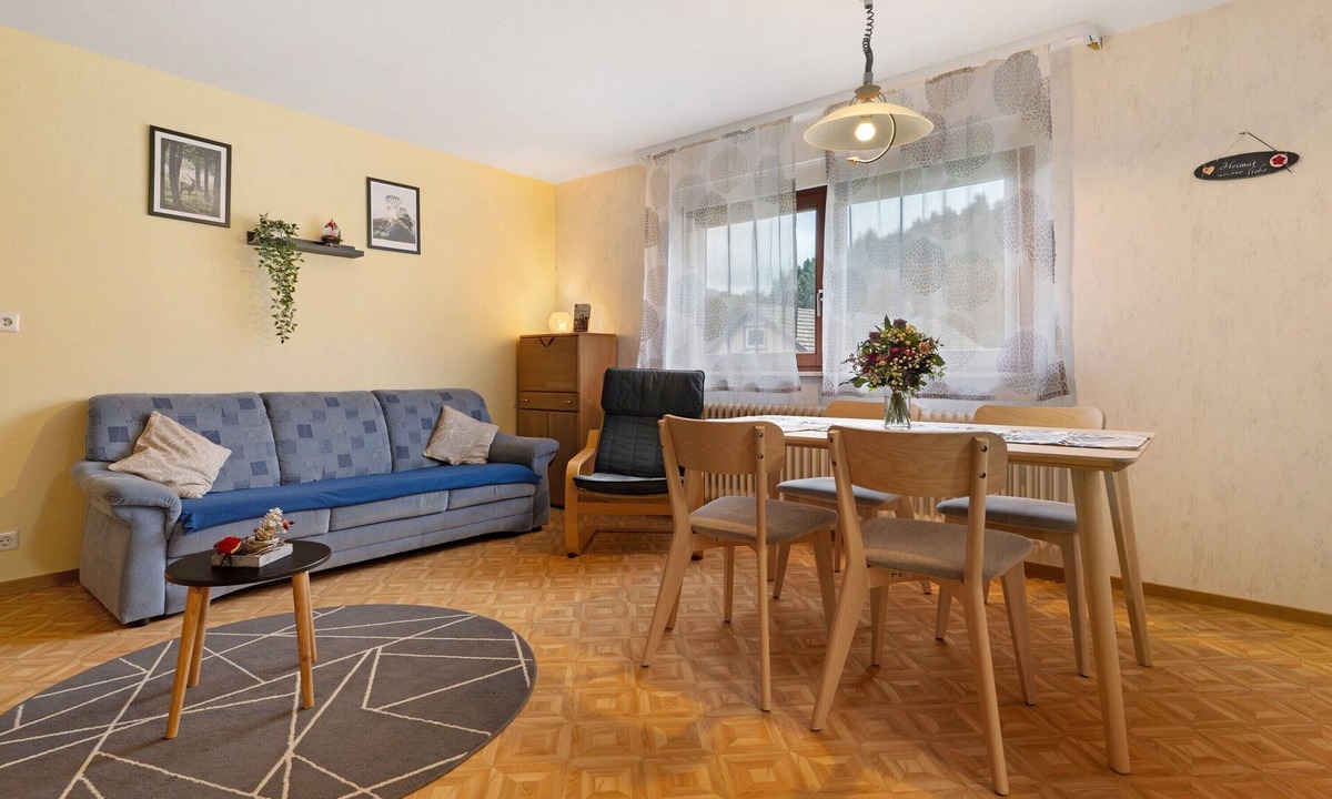 Bad Peterstal-Griesbach Apartment | Ferienhof Brutoni Apartment "Schwarzwaldtraum" with Mountain View, Balcony, Shared BBQ Area