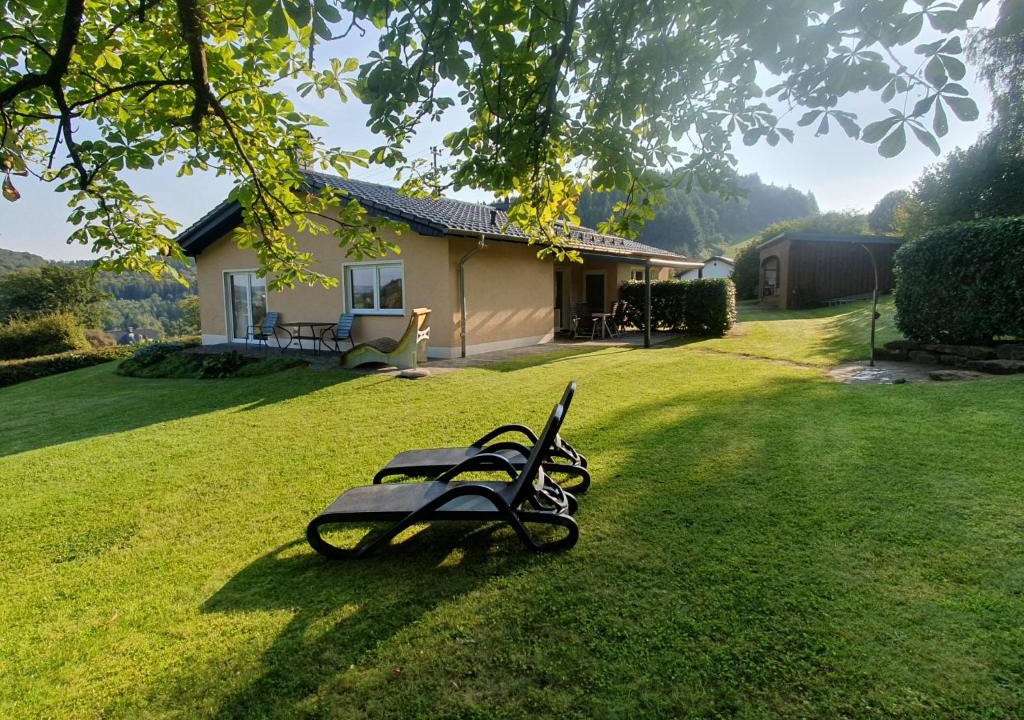 Bewingen House | Ferienhaus "et Eifelparadiesje"