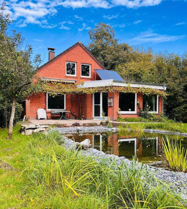 Egels House | Ferienhaus Warf mit Wintergarten Kamin und Teich