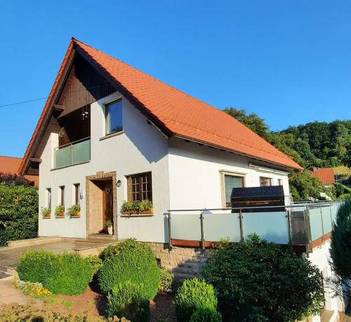 Unkeroda Apartment | Ferienwohnung am Rennsteig bei Eisenach - Ilona Schmidt
