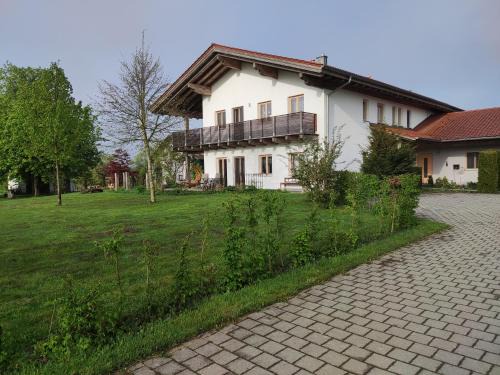 Bogen Apartment | Ferienwohnung am Metzgerhof