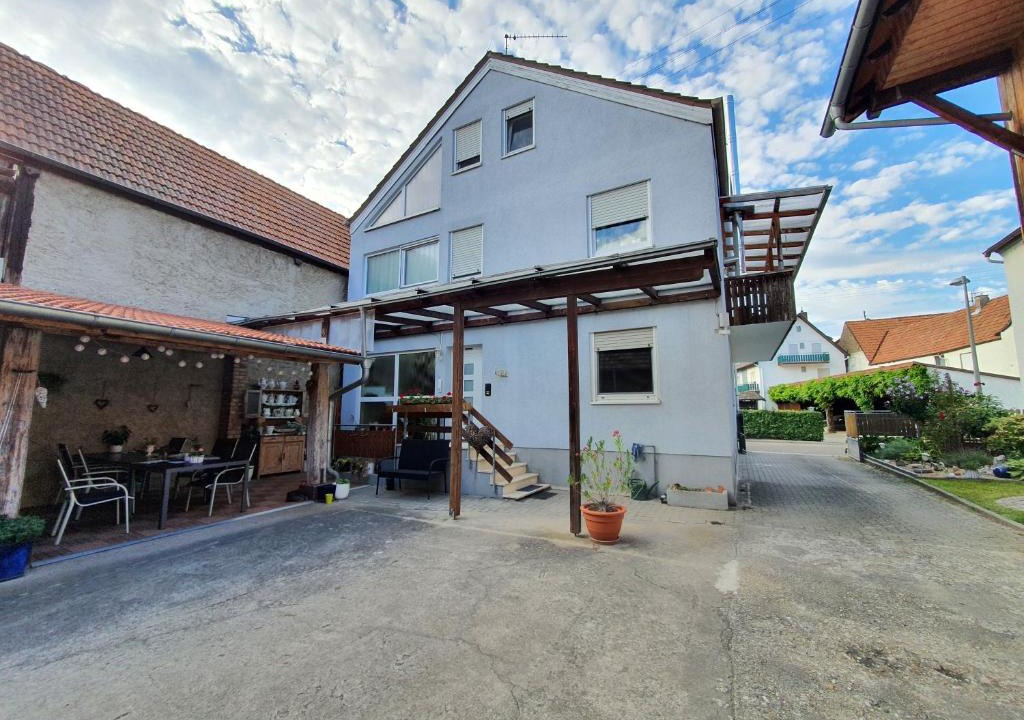 Neupotz Apartment | Ferienwohnung Baumann