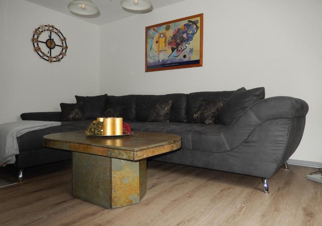 Sievershausen Apartment | Ferienwohnung Ebeling under rainbow