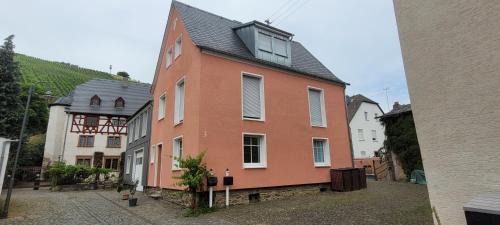 Kesten Apartment | Ferienwohnung Eduard
