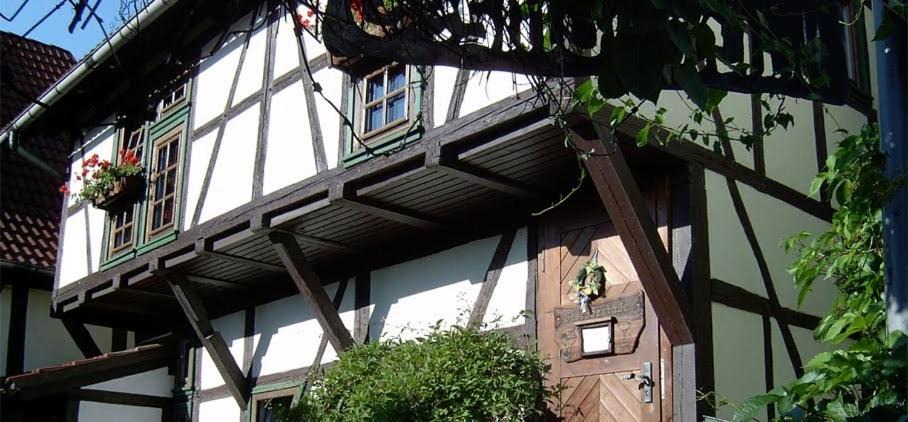Trusen Apartment | Ferienwohnung Gesindestube