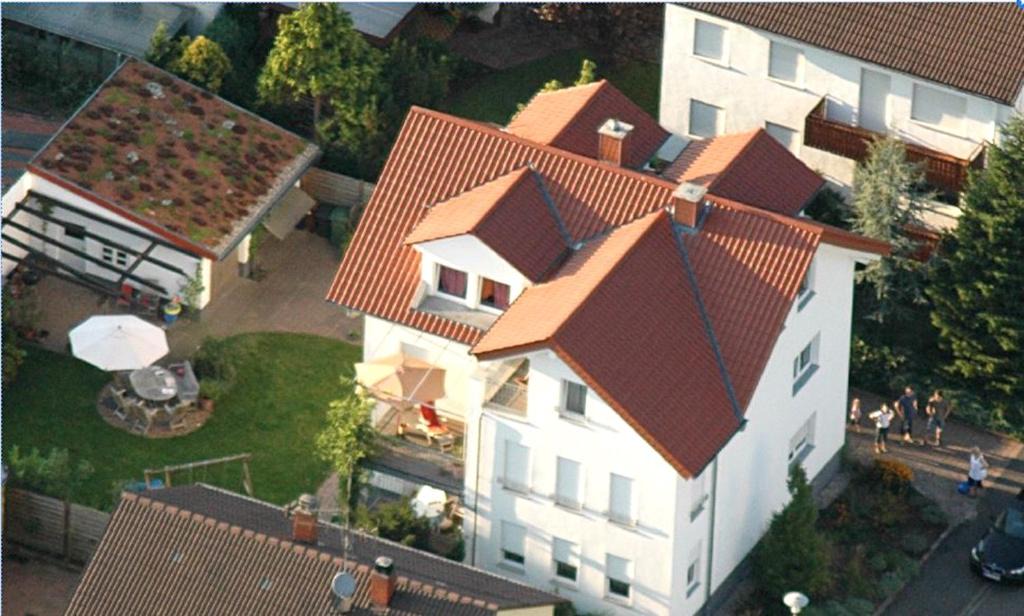 Hemsbach Apartment | Ferienwohnung Guddat
