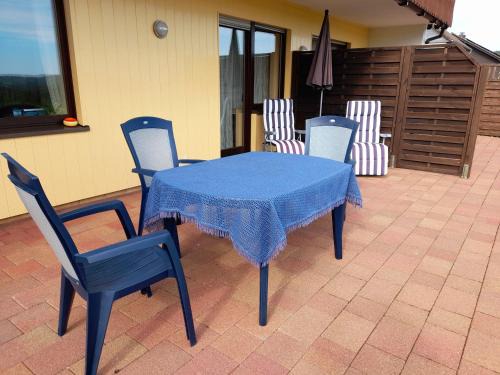 Duedinghausen Apartment | Ferienwohnung Haus Weitblick