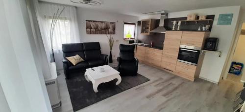 Kadelburg Apartment | Ferienwohnung Küssaberg