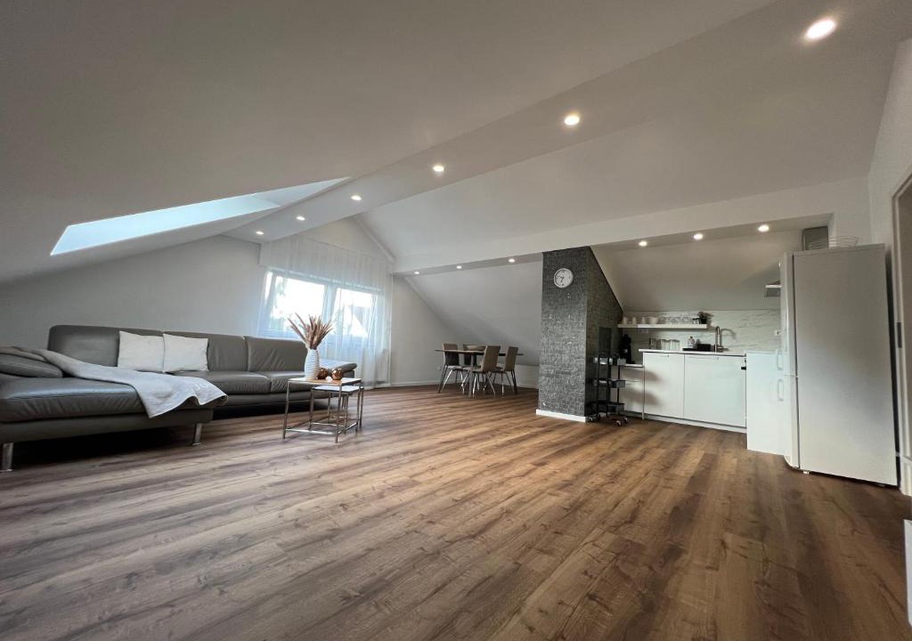 Eislingen/Fils Apartment | Ferienwohnung LiDu-JeNe