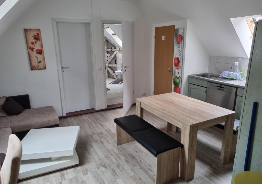 Ahnatal-Weimar Apartment | Ferienwohnung/Monteurwohnung Alte Scheune bei Kassel