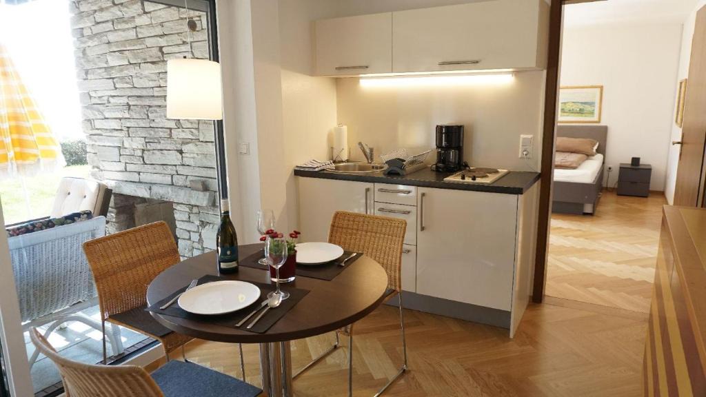 Meersburg Apartment | Ferienwohnung Oase am Rosenhag