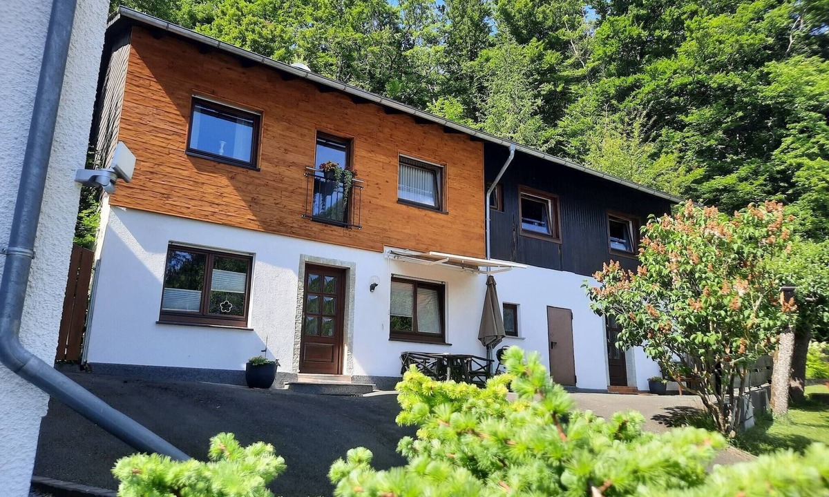 Medebach House | Ferienwohnung Oberschledorner Wald