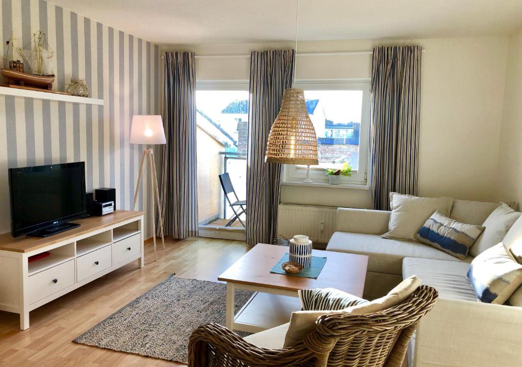 Warnemuende Apartment | Ferienwohnung preiswert und strandnah
