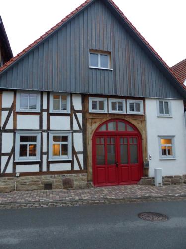 Grebenstein Apartment | Ferienwohnung Schindewolf