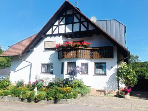 Lauf Apartment | Ferienwohnung Serr