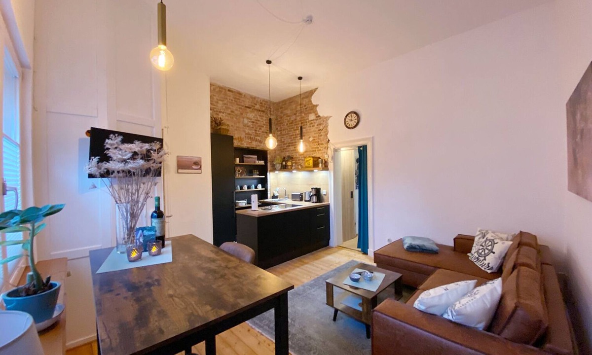 Emden Apartment | Ferienwohnung Stadthuuske Unnern Stadt, Land, Idylle Urlaub mit Charme