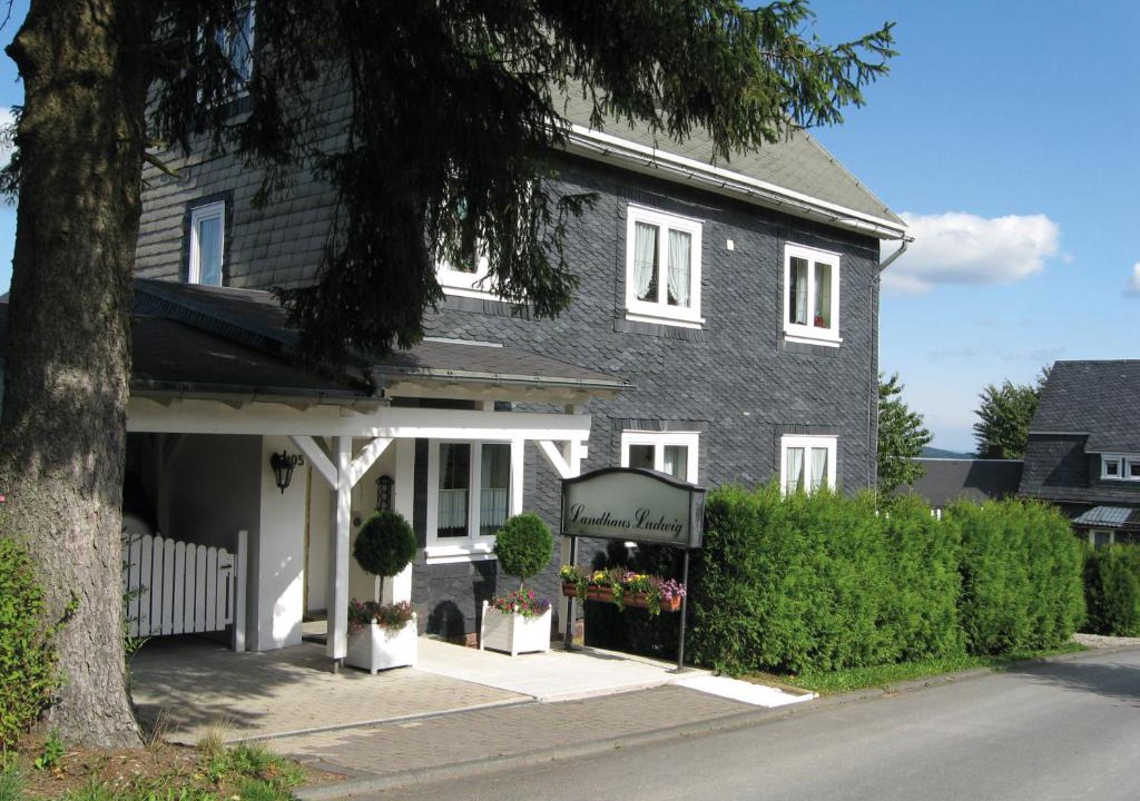 Masserberg Apartment | Ferienwohnung Waldblick im Haus Ludwig