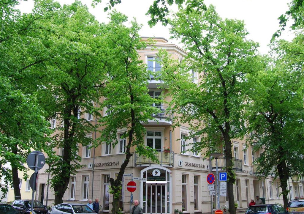Seepromenade Apartment | Ferienwohnung Warnemünde am Kurpark