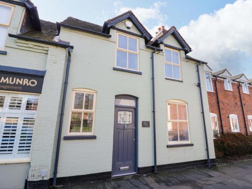 Lichfield House | Fern Cottage