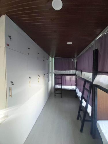 Carmona Hostel | Fernica Boarding House
